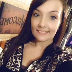 Meet your Posher, Casey